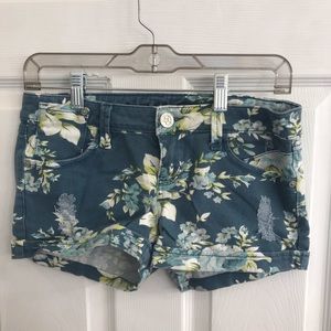 floral denim distressed shorts